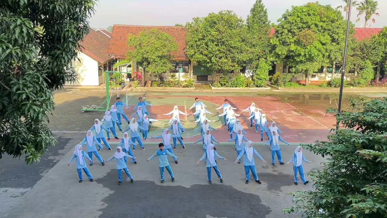 SENAM IRAMA || XII.B SMAN 1 KLARI