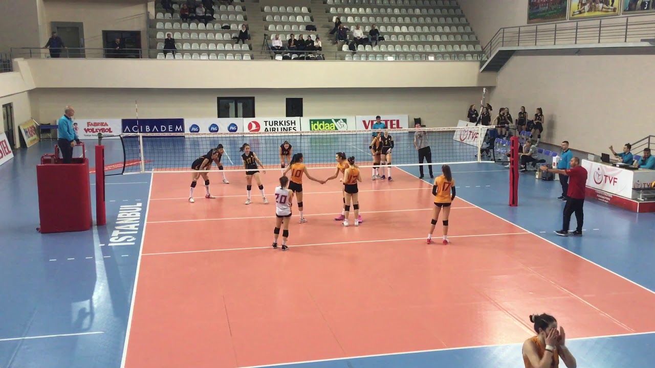 GALATASARAY & VAKIFBANK YILDIZ KIZ VOLEYBOL MAÇI ÜÇÜNCÜ SET
