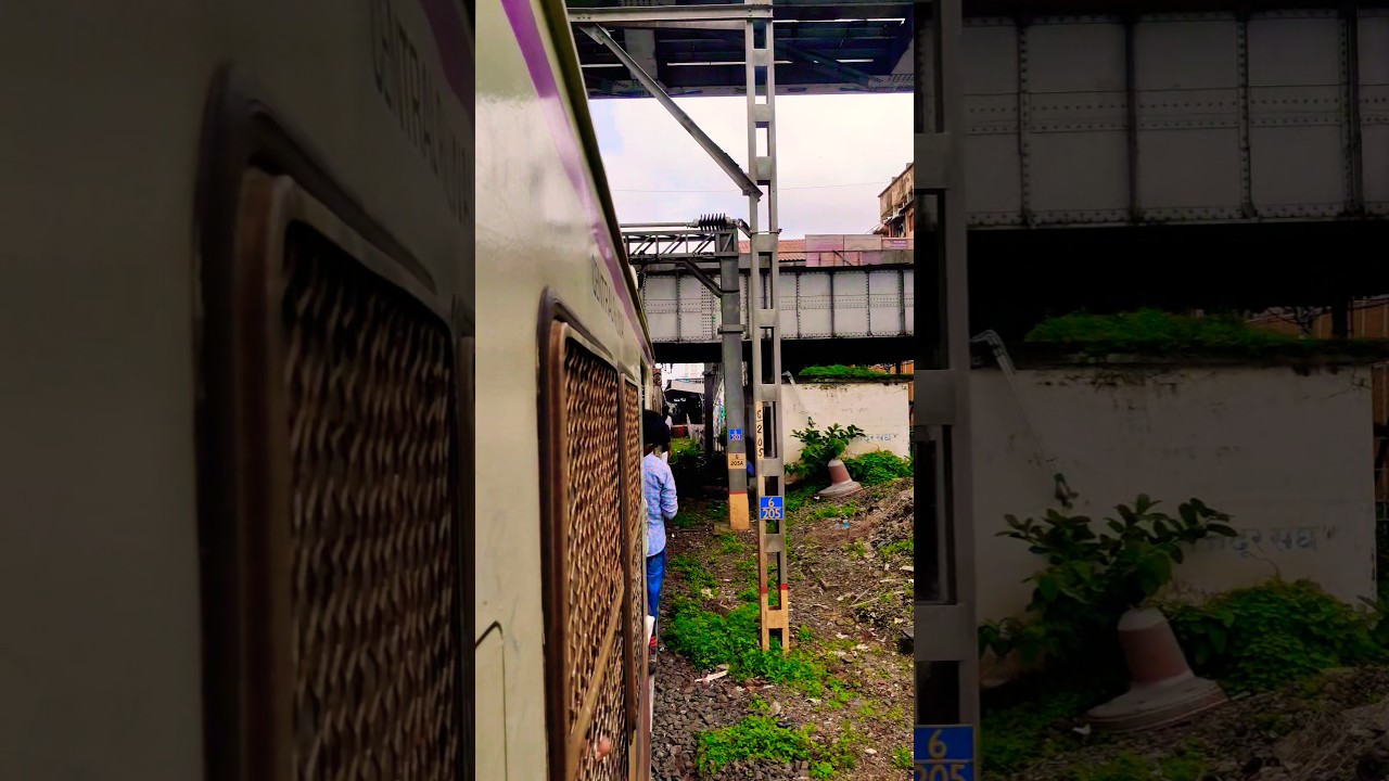 #railway 🇮🇳 Mumbai local train journey 🎉 #travel #shorts #train
