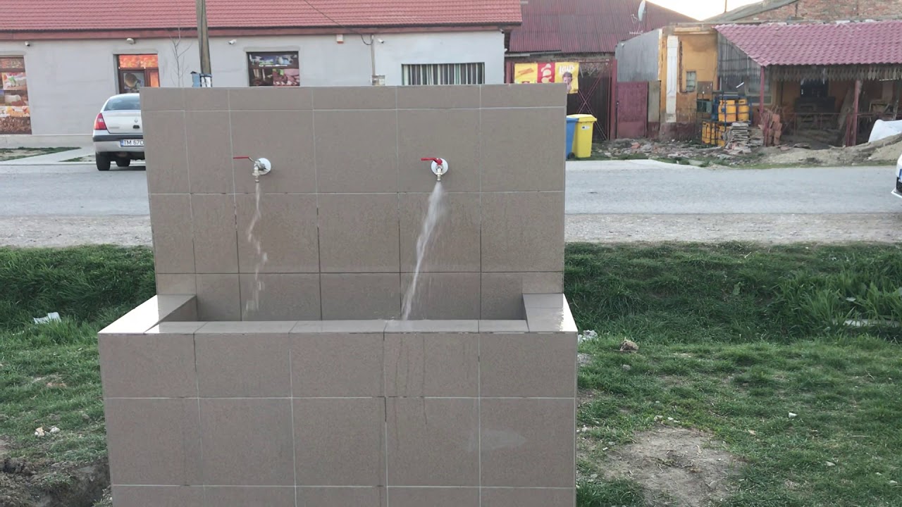Cismele publice pentru apa din foraje puturi