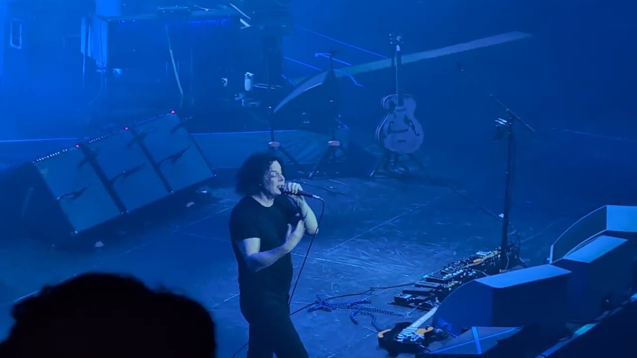 Jack White - My Doorbell (The Pinnacle Nashville 4.19.2025)
