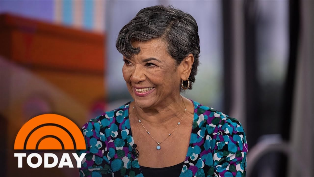 Sonia Manzano talks ‘Alma’s Way’, normalizing speaking Spanish