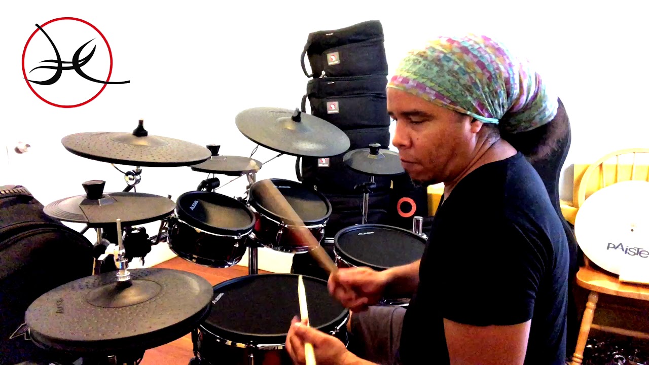 Teu Nome É Um. By Ana Bela Aya. Drums by Helio Cruz