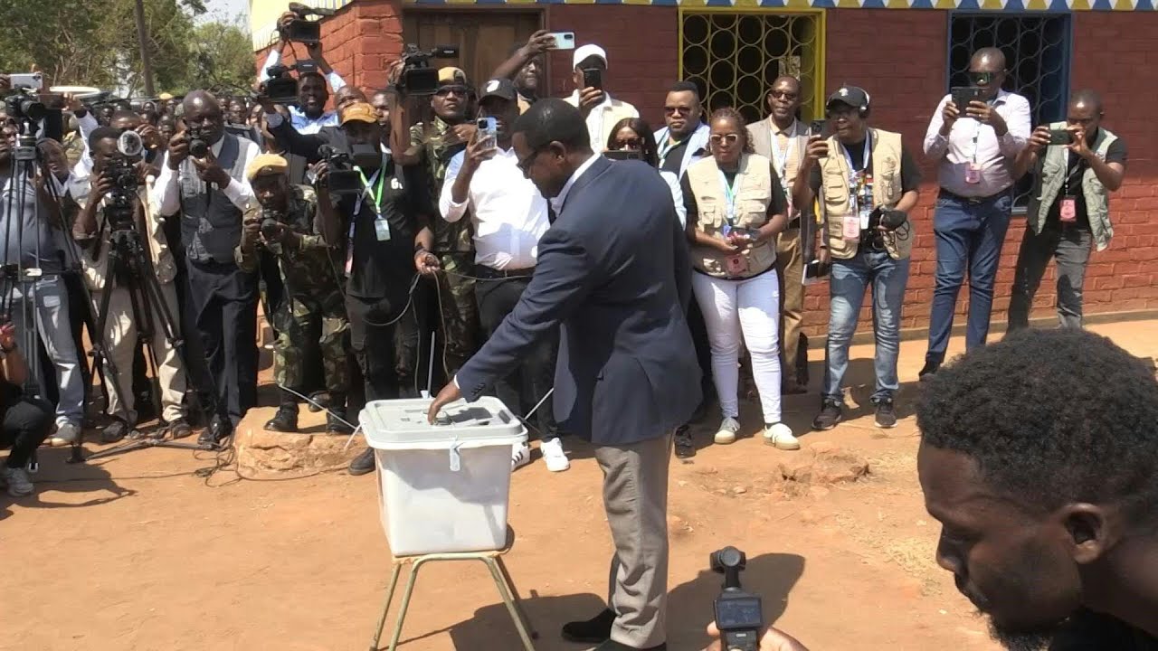 Incumbent Malawi President Chakwera votes in general election | AFP