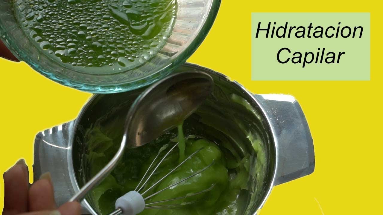 Mascarilla nutritiva hidratante para el cabello seco.
