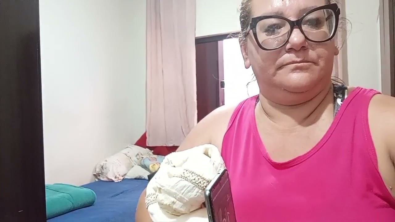 Uffa🥵dei conta fiz faxina, mudei minha cama de lugares organização,lavei calçada lavei 2 cobertores,