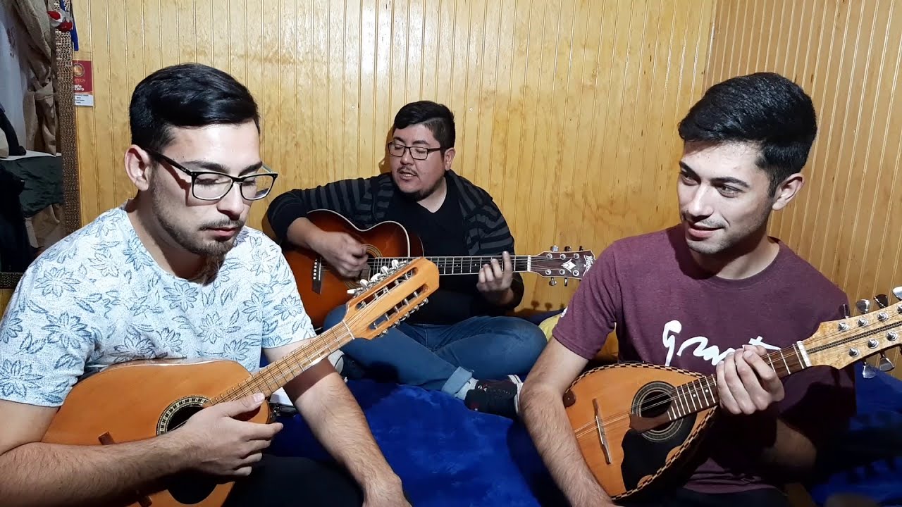 Cuantas veces casi llorando / Mandolinas 1° y 2° voz
