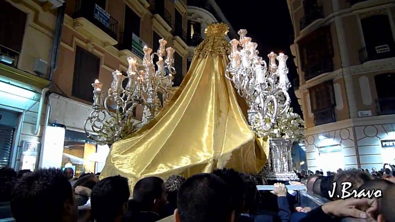 TRASLADO HERMANDAD DE LAS PENAS DE SAN JULIÁN A SU ORATORIO (Málaga-2009).