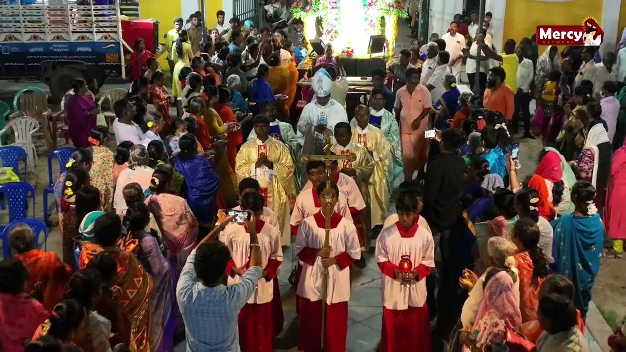 பிரான்சிலிருந்து புதுச்சேரிக்கு கொண்டுவரப்பட்ட புனித லூர்து அன்னை சுரூபம் அர்ச்சிப்பு - Nellithope