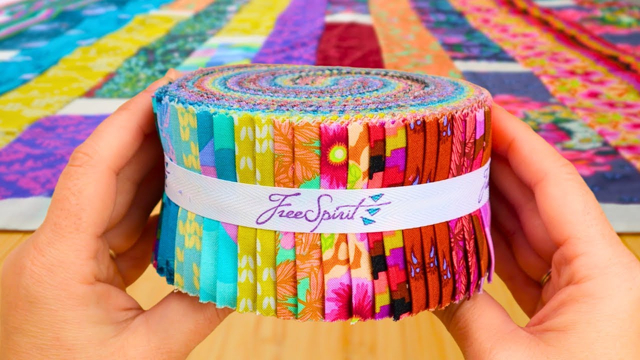 I Made a Quilt in 1 Hour Without a Pattern (Jelly roll race quilt with a modern twist!)