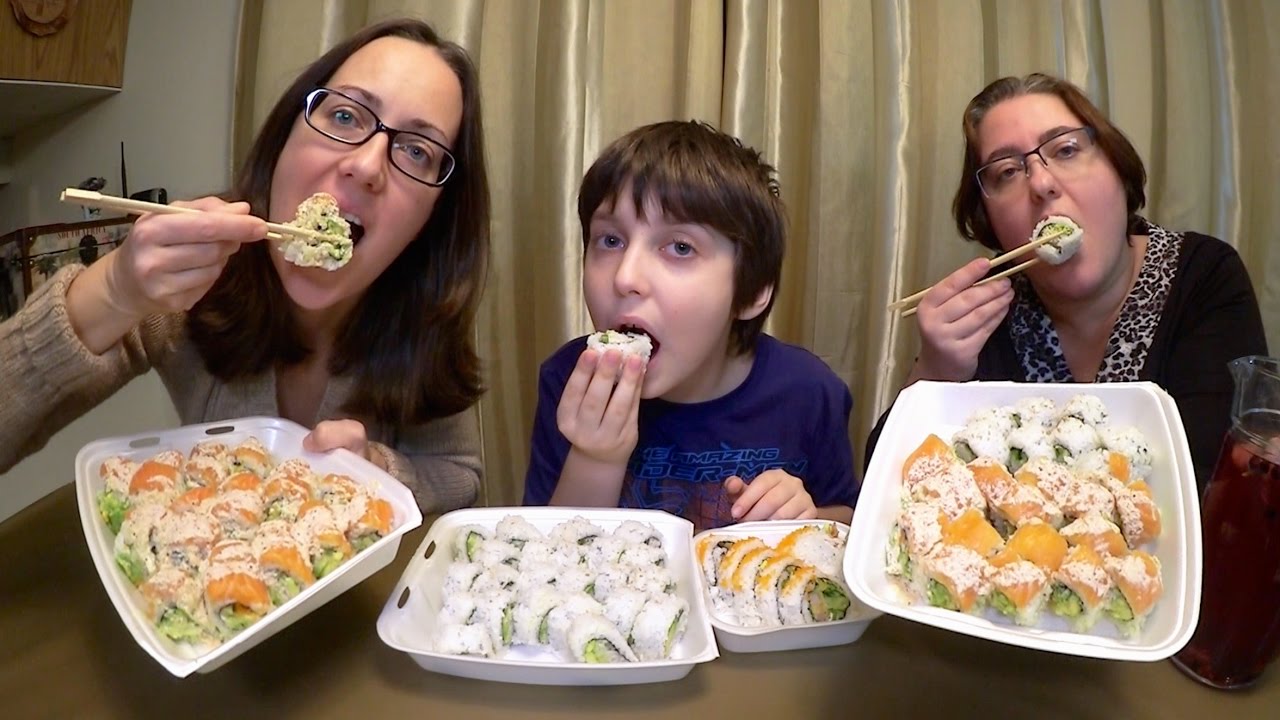 Мечтательные суши | Gay Family Mukbang (먹방) — шоу о еде