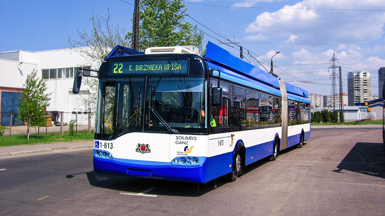 Троллейбусы Solaris Trollino 18 на маршруте 22 в Риге 🇱🇻 | 2006