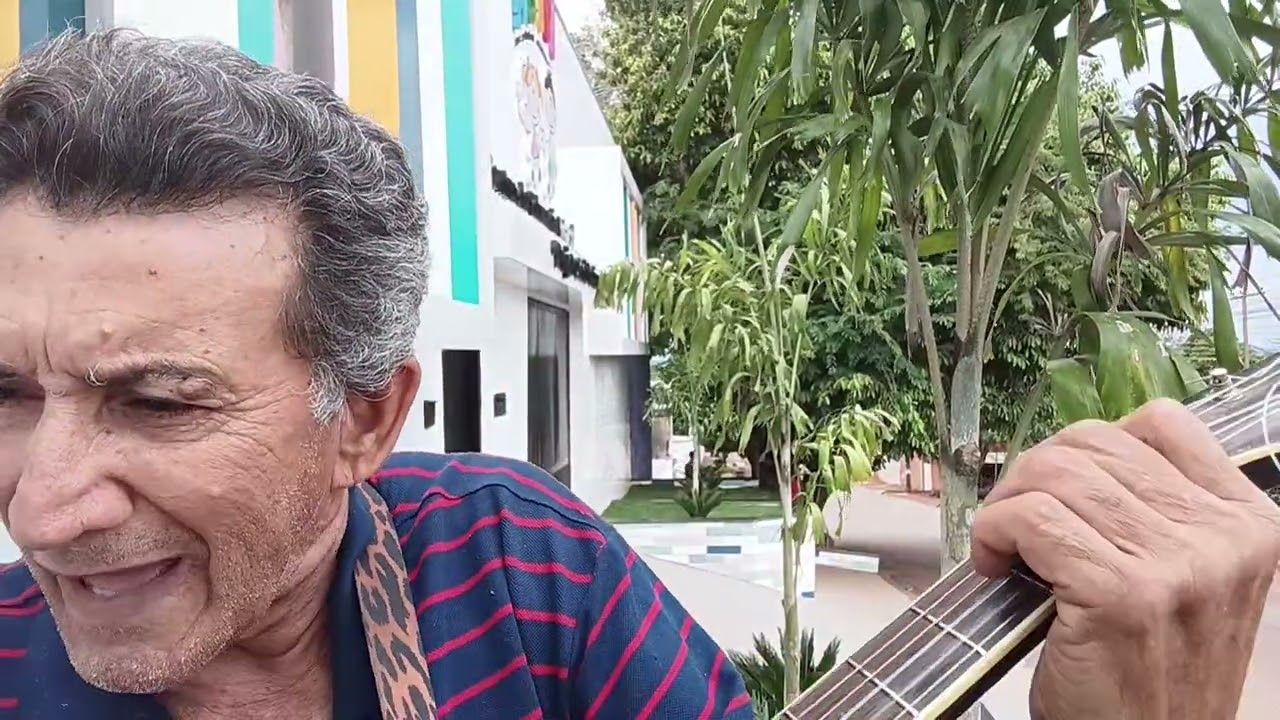 EU LEVANTEI MAIS SÓ DO QUE ESTAVA 