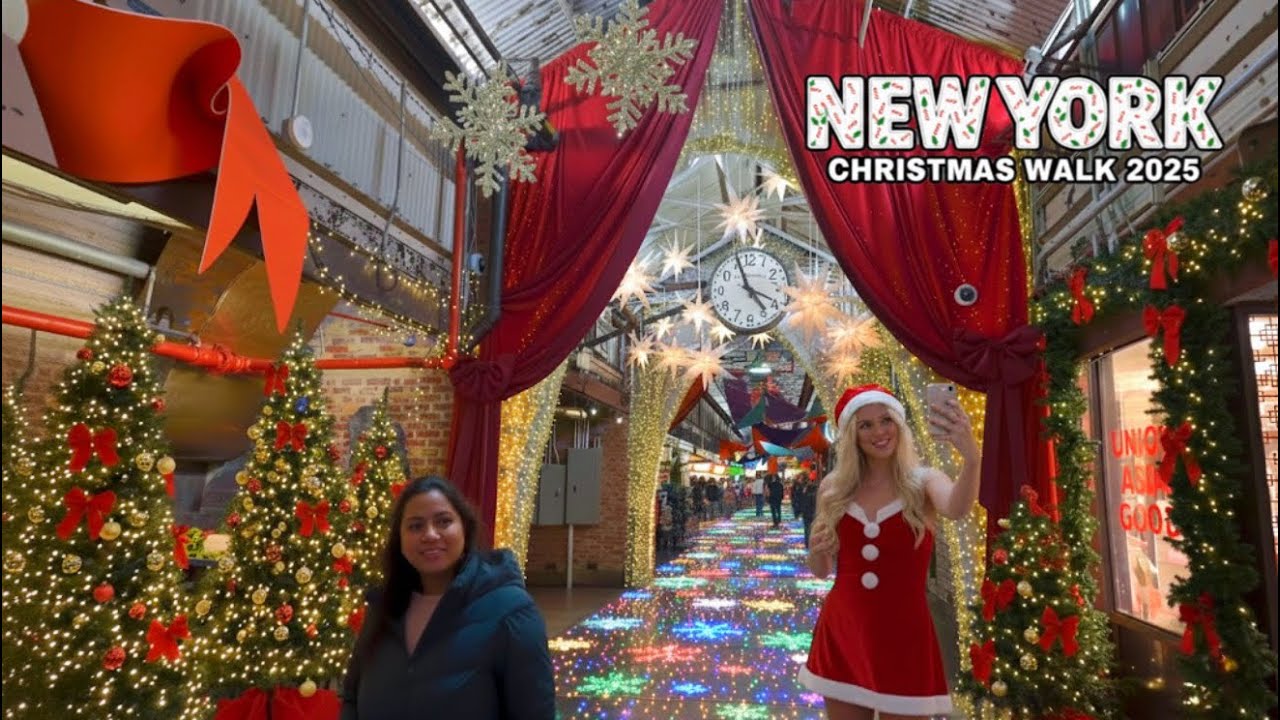 NYC Christmas on the Cobblestones Meat Packing District & Chelsea Market Christmas Decorations 2025