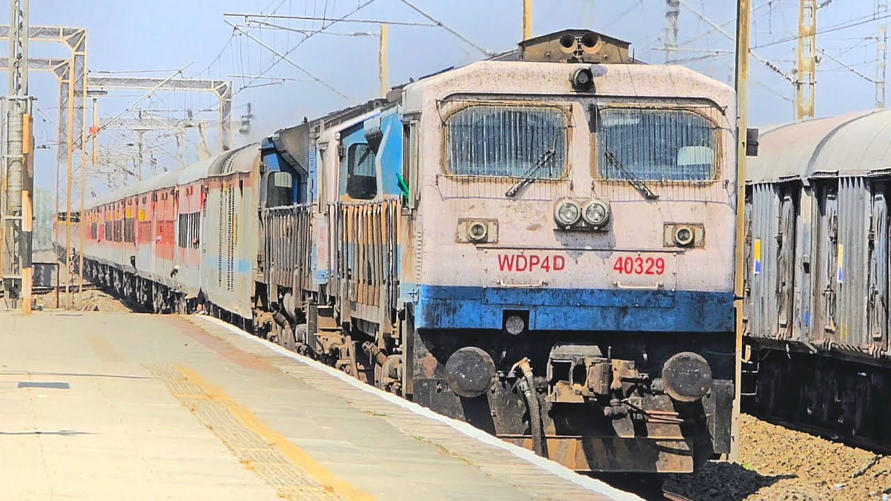 [PART-126]High-Speed Action Of Electric And Deisel Locomotive At 130 MPH!!