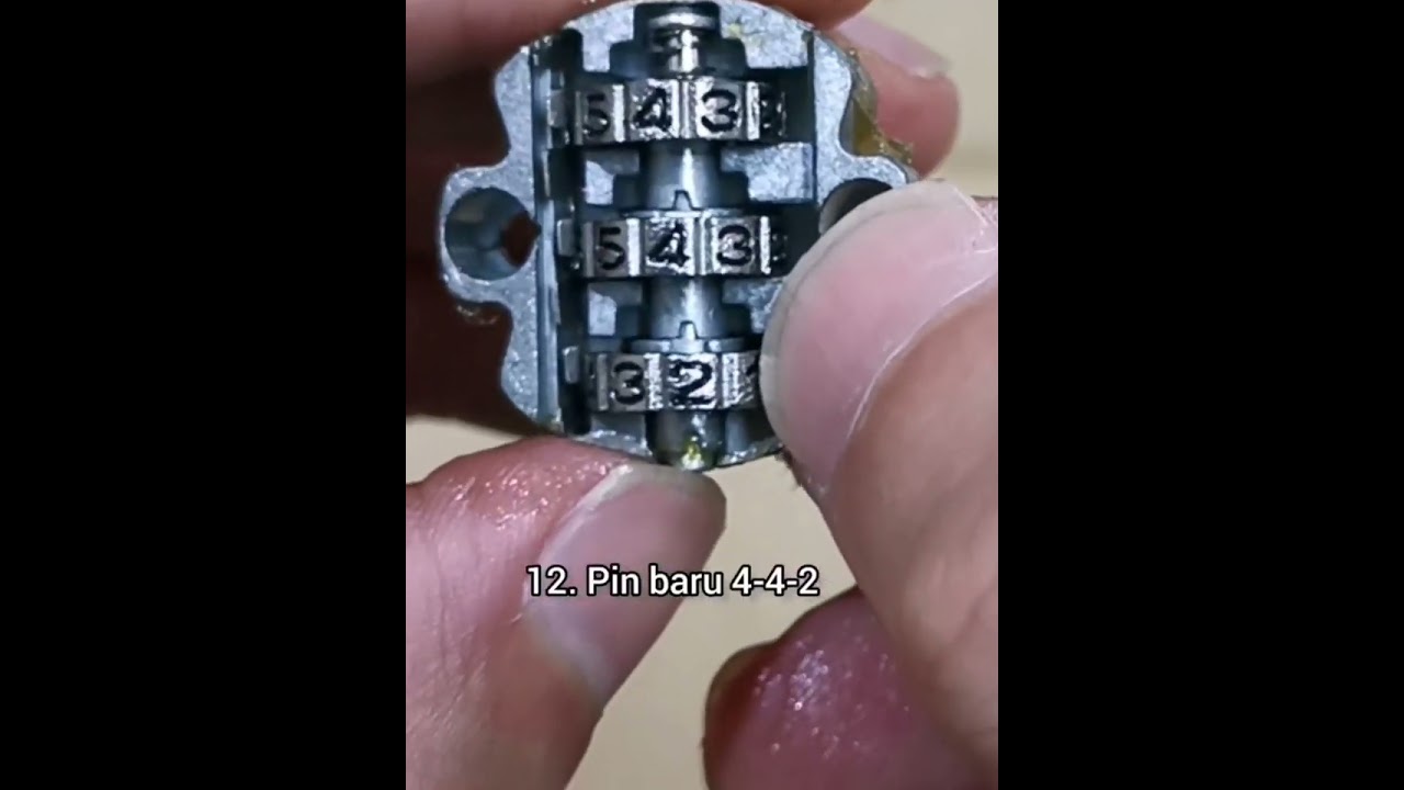 Find current pin and open camlock 3 digit letterbox mailbox combination. Cari Pin dan buka Camlock.