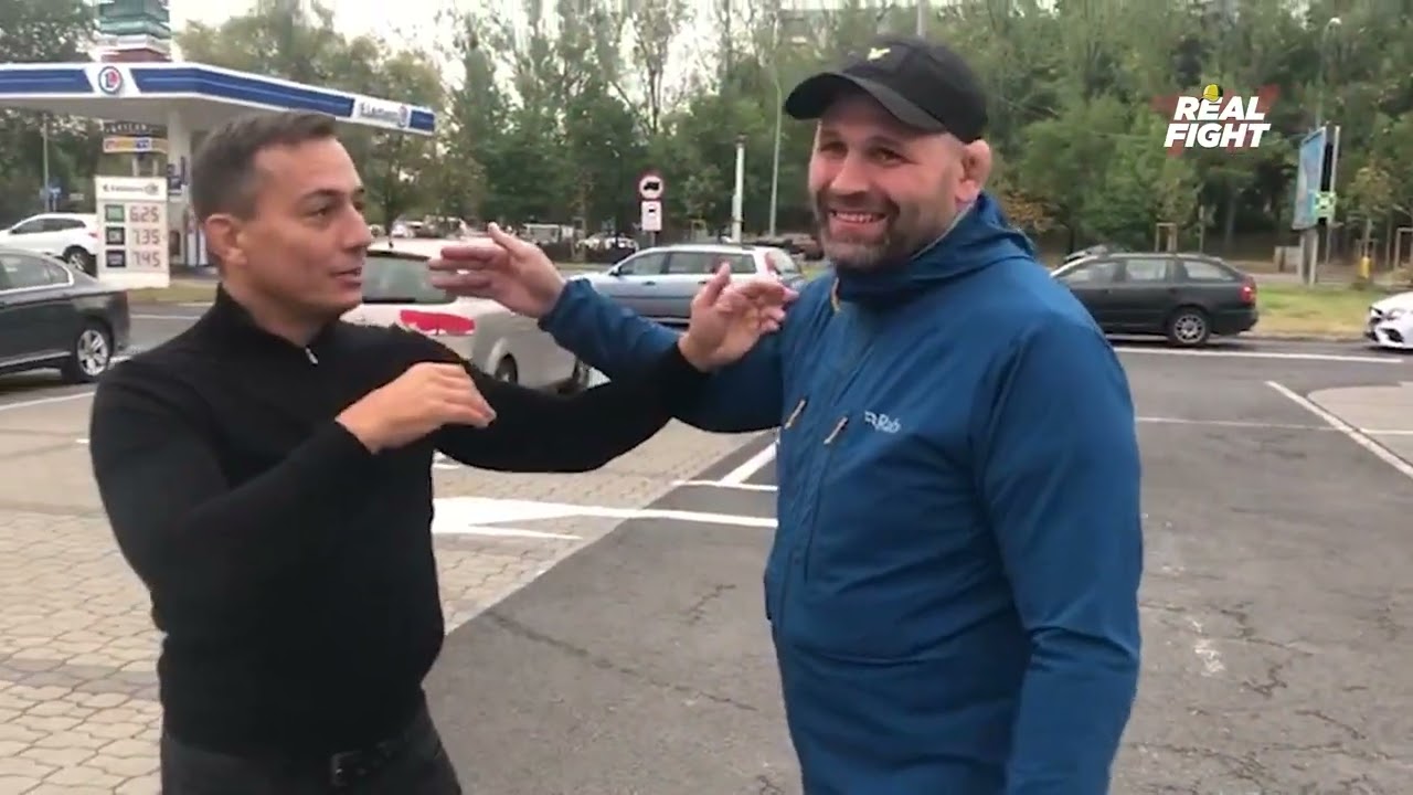 JEDNA OBRONA NA R&Oacute;ZNE ATAKI - PODSTAWY SAMOOBRONY | RealFightTV