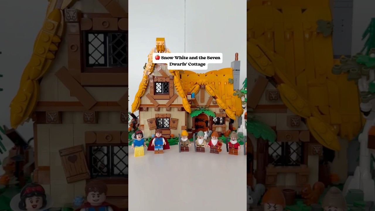 Take a closer look to the LEGO Snow White and the Seven Dwarfs' Cottage 🍎 #legodisney #lego #43242