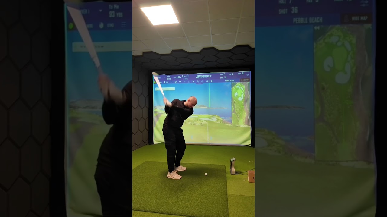 Hole-in-one attempt… Day 2🫣 How many more days do you think itll take? 👇 ⛳️ 