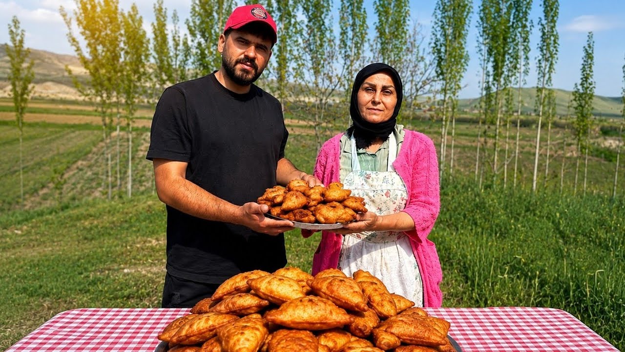 Sound of Nature & Fresh Bread Aroma :Wood-Fired Fried Pastries in the Village