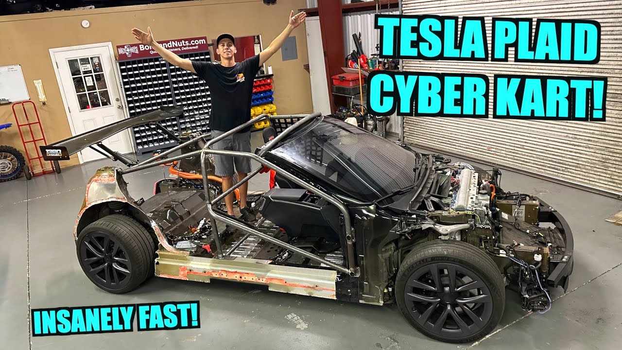 Представляем E-ROY — первый в мире Tesla Plaid CYBER KART!