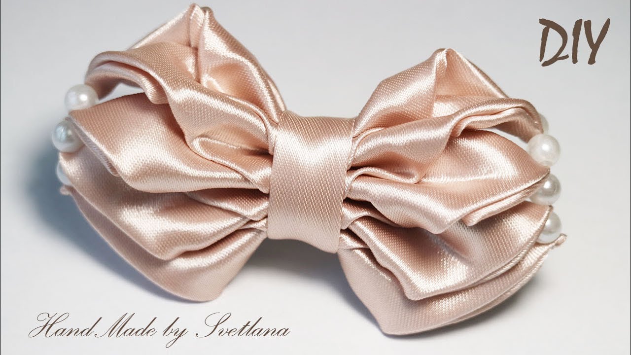 Бантик из атласной ленты с бусинами  Канзаши Satin ribbon bow Laco de fita