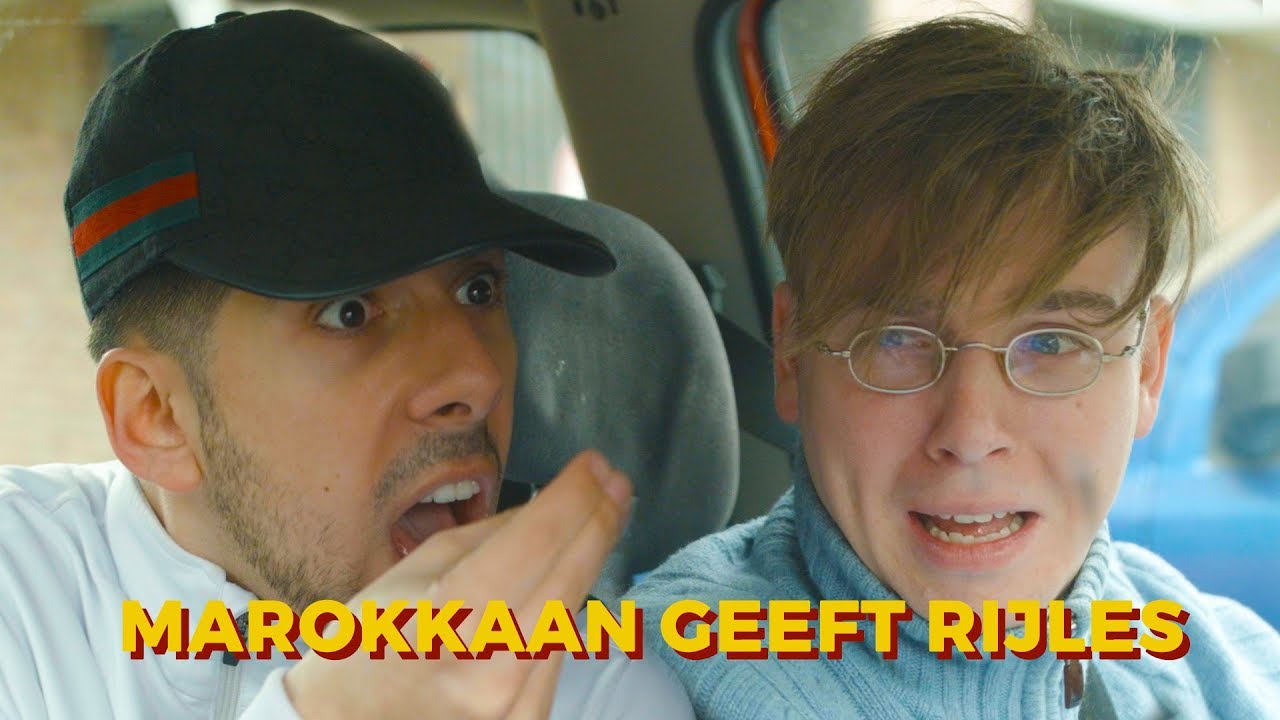 TATA MOET HUILEN - (Marokkaan Geeft Rijles Seizoen 4 Aflevering 2)