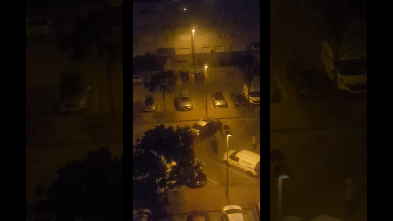 En direct Incendie de voiture a Rillieux la pape 69140