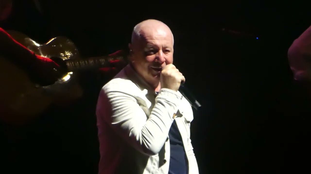 Simple Minds - Belfast Child - live @ Hallenstadion in Zurich 14.05.2022