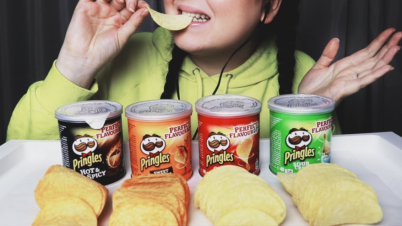 ASMR Pringlesfest | Crunchy eating sounds! (Svenska)
