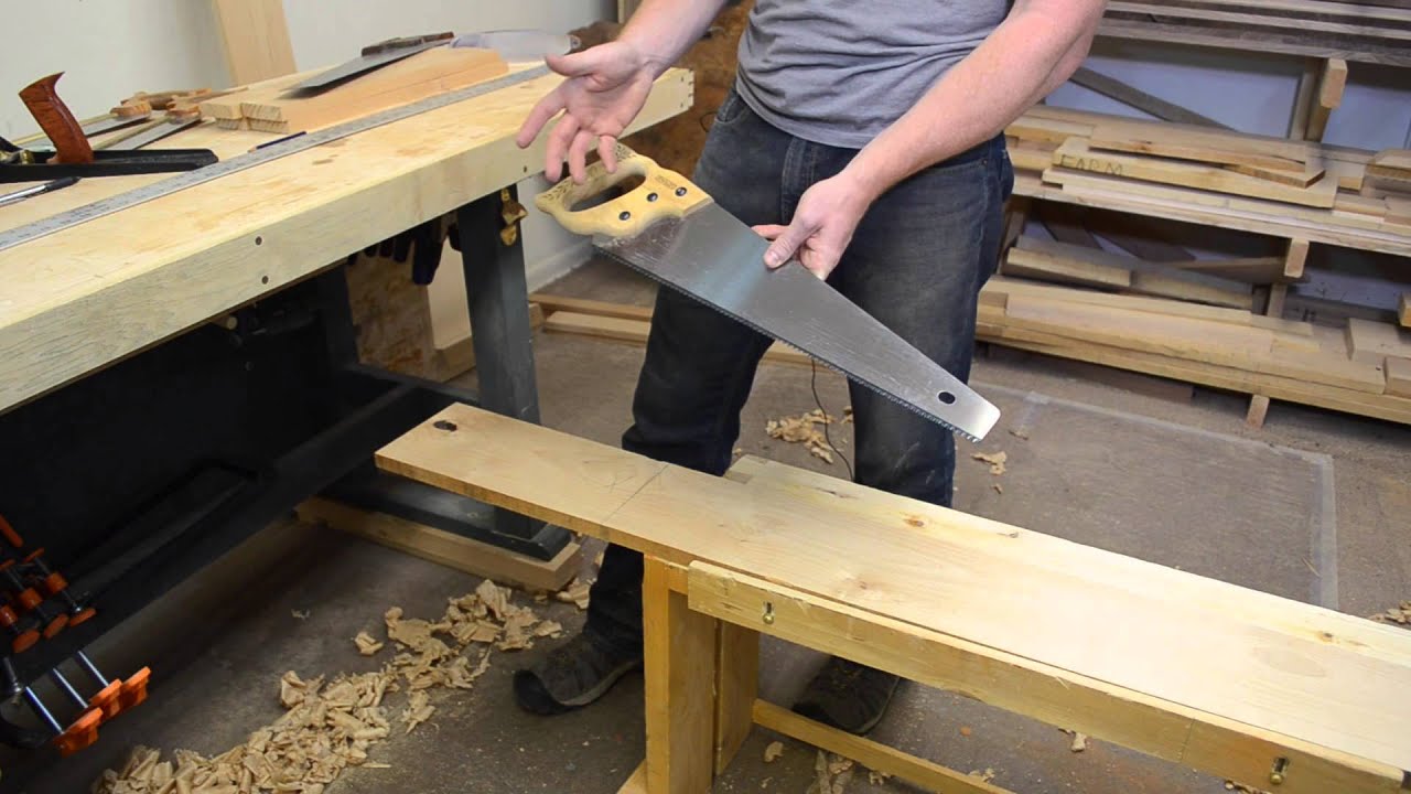 How to Use a Handsaw