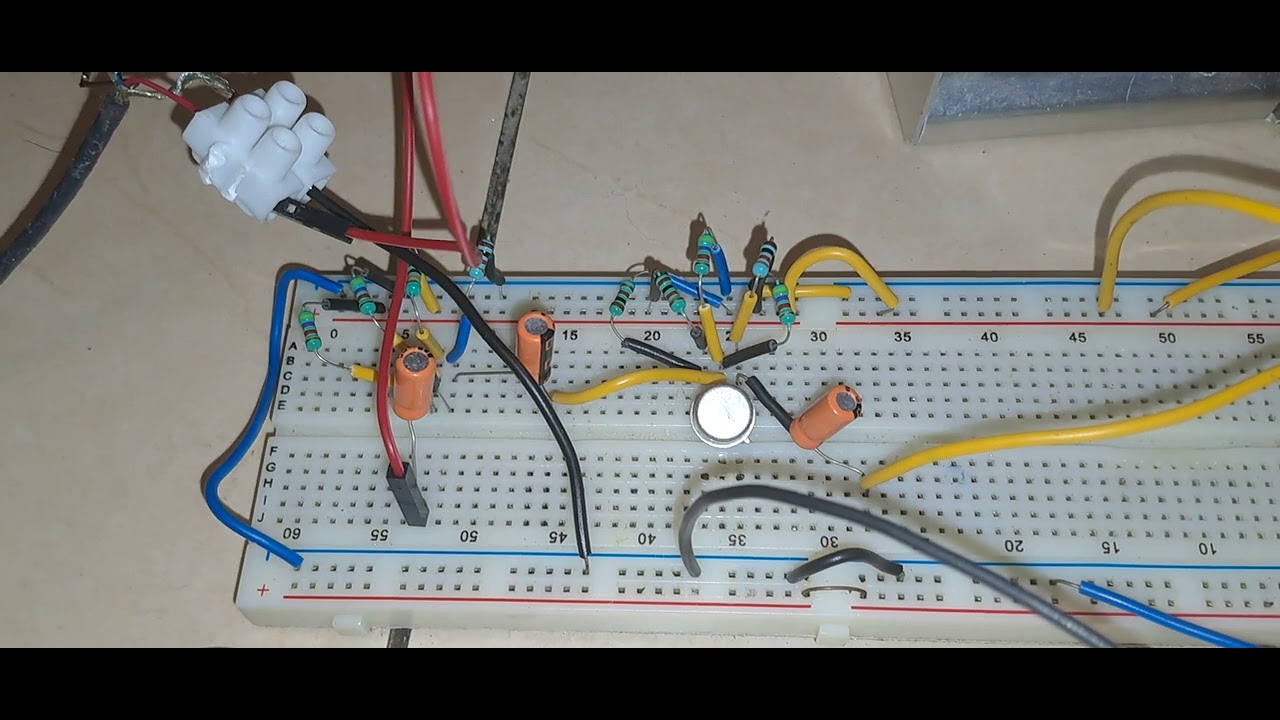Audio transmission using FSK (Frequency shift keying) modulation. FM  modulation.