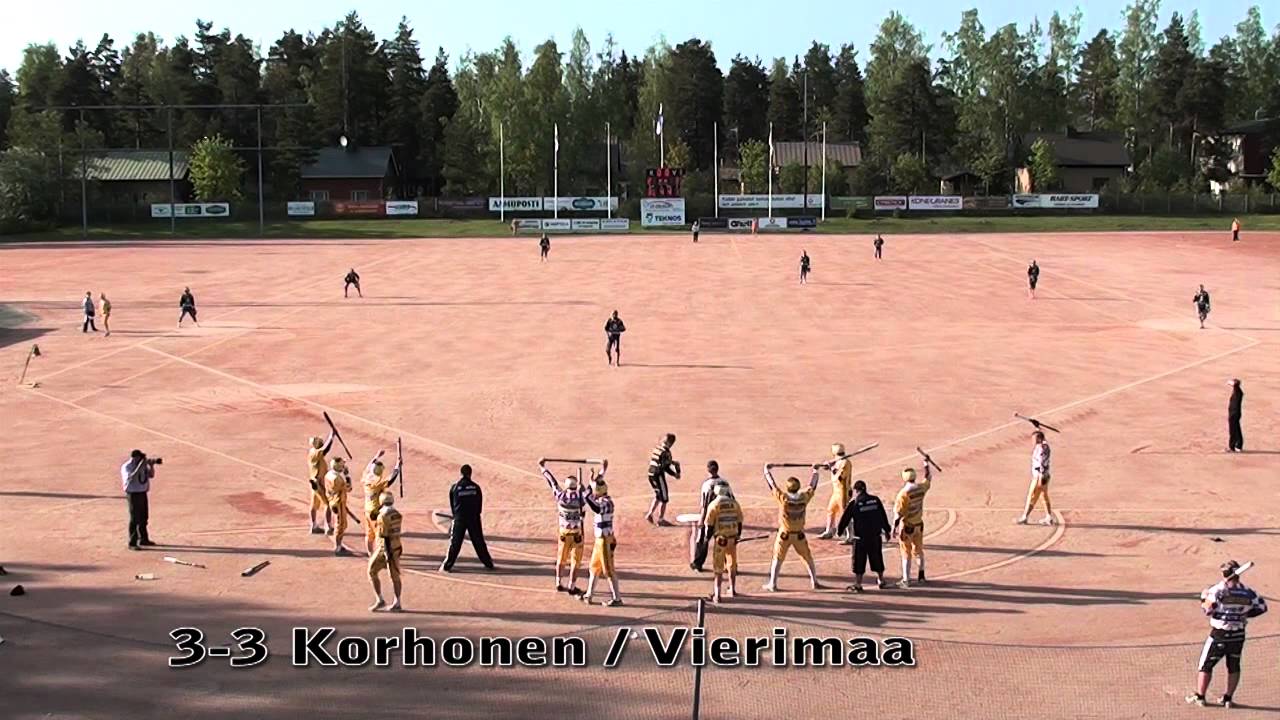 Miesten Superpesis 2012 - Hyvinkään Tahko vs Kouvolan Pallonlyöjät - Juoksukooste