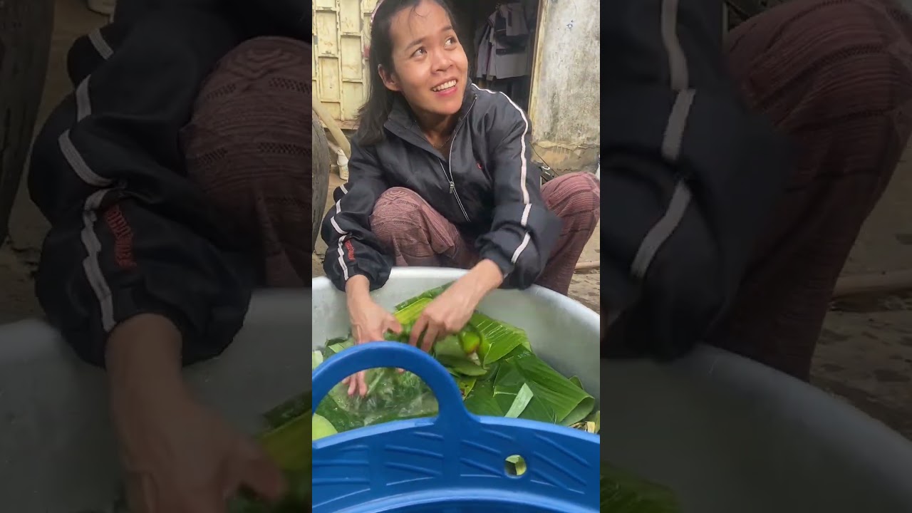 village life - ដុតក្រឡានលើកដំបូង