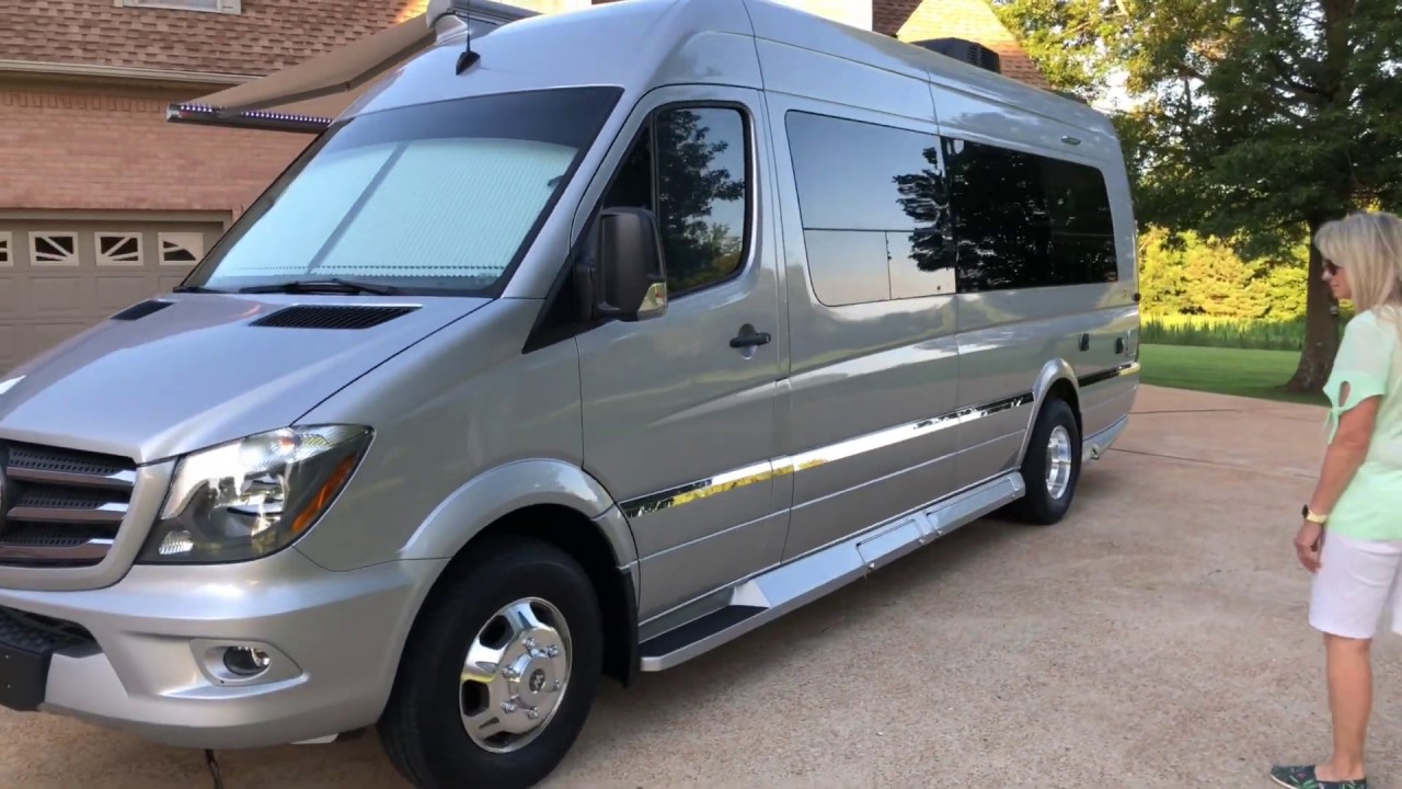 2019 WINNEBAGO ERA 170A CLASS B MERCEDES DIESEL MOTOR HOME RV REVIEW FOR SALE WWW.SUNSETMOTORS.COM
