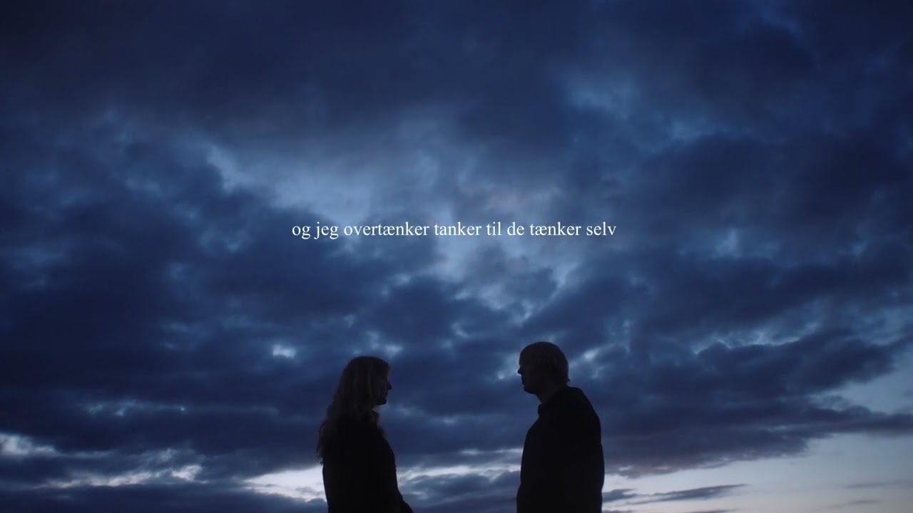 Lea Ey&eth;bj&oslash;rg & &Oslash;sten - bl&aring; n&aelig;tter (lyrikvideo)