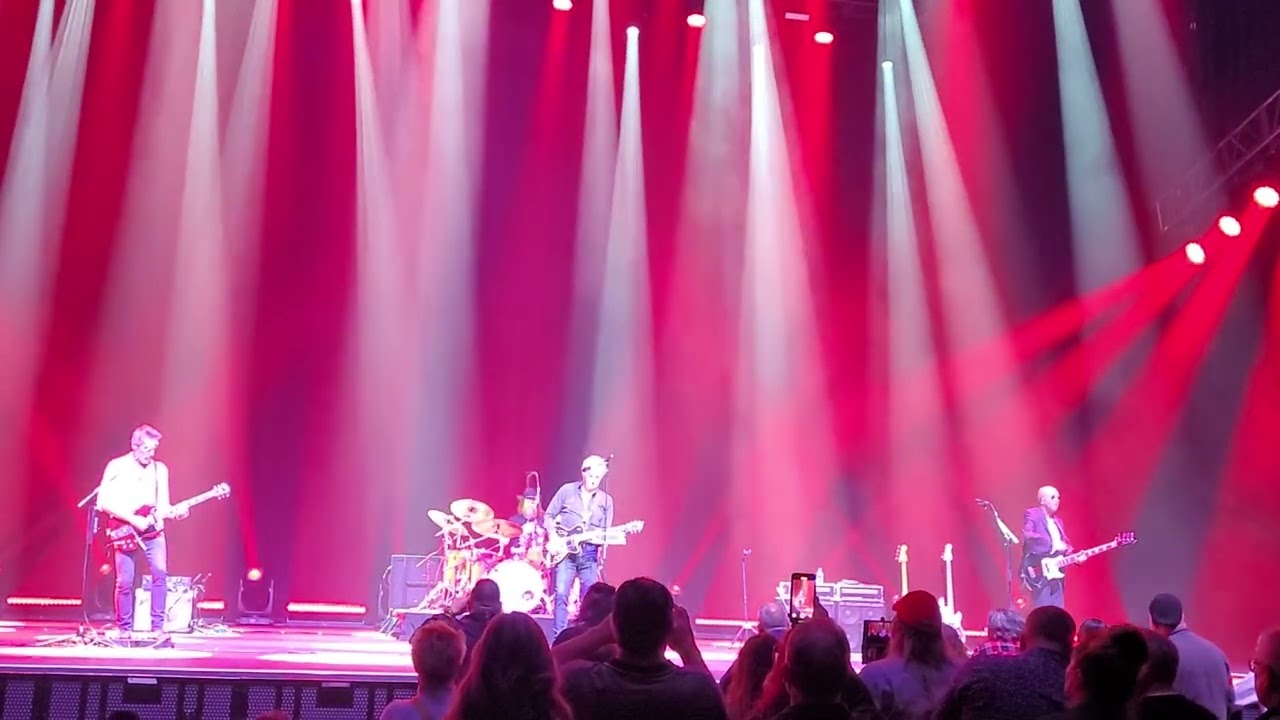 Tom Cochrane - Lunatic Fringe, OLG Stage, Niagara Falls, Jan.16, 2026
