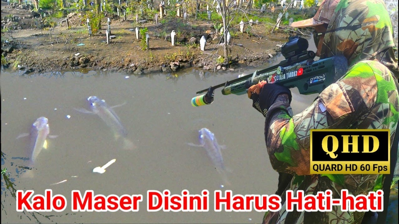 Melipir pinggiran makam bersama uyah pletuk