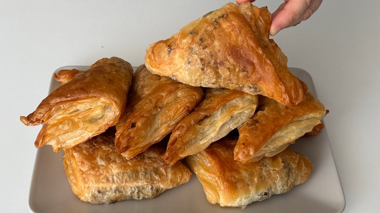 Ready in Minutes: Crispy Minced Meat Pastry with Just Flour & Water!