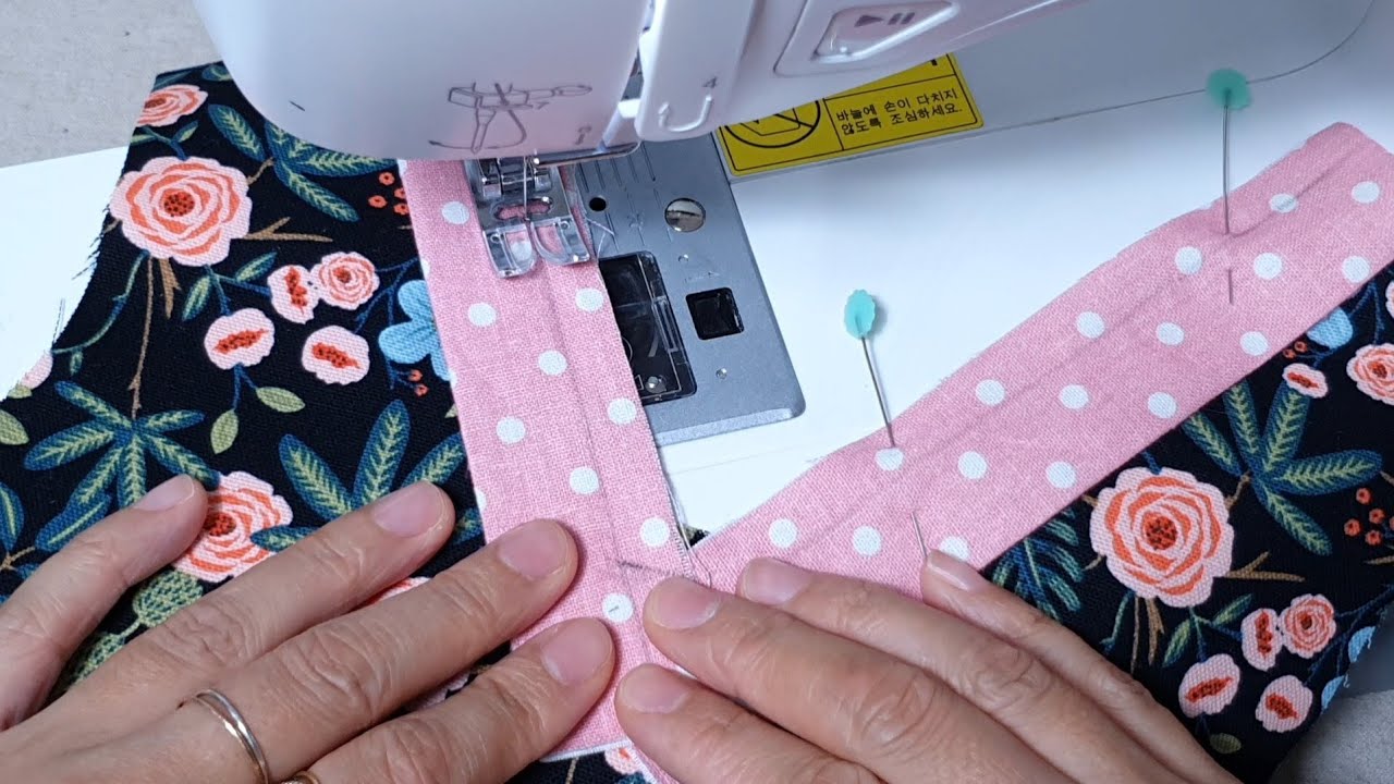 Sewing Tecniques Tutorial For Beginners | How To Sew And Complete A V- Neck #1