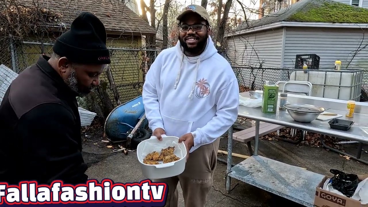 Unks makes callaloo Fritas like @Miss little Hot kitchen 