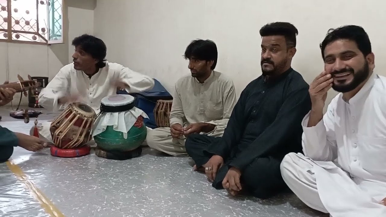 Alamgir ao ilyas singer ao Irshad New poshto tape mokabila Peshawar k p k