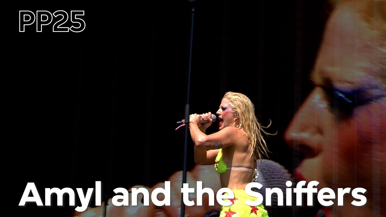 Amyl and the Sniffers - Chewing Gum & Balaclava Lover Boogie (live at Pinkpop 2025)