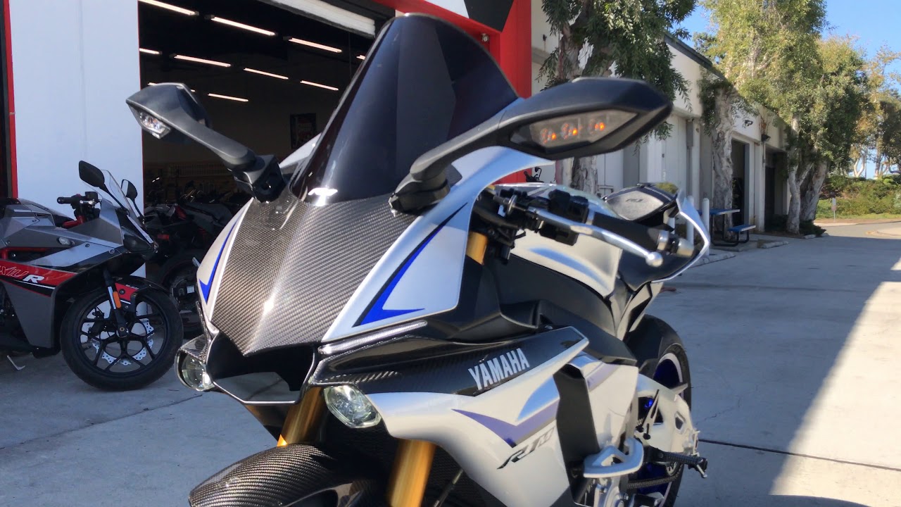 Onyx Moto / 2016 Yamha YZF-R1M / Graves Exhaust Sound Clip