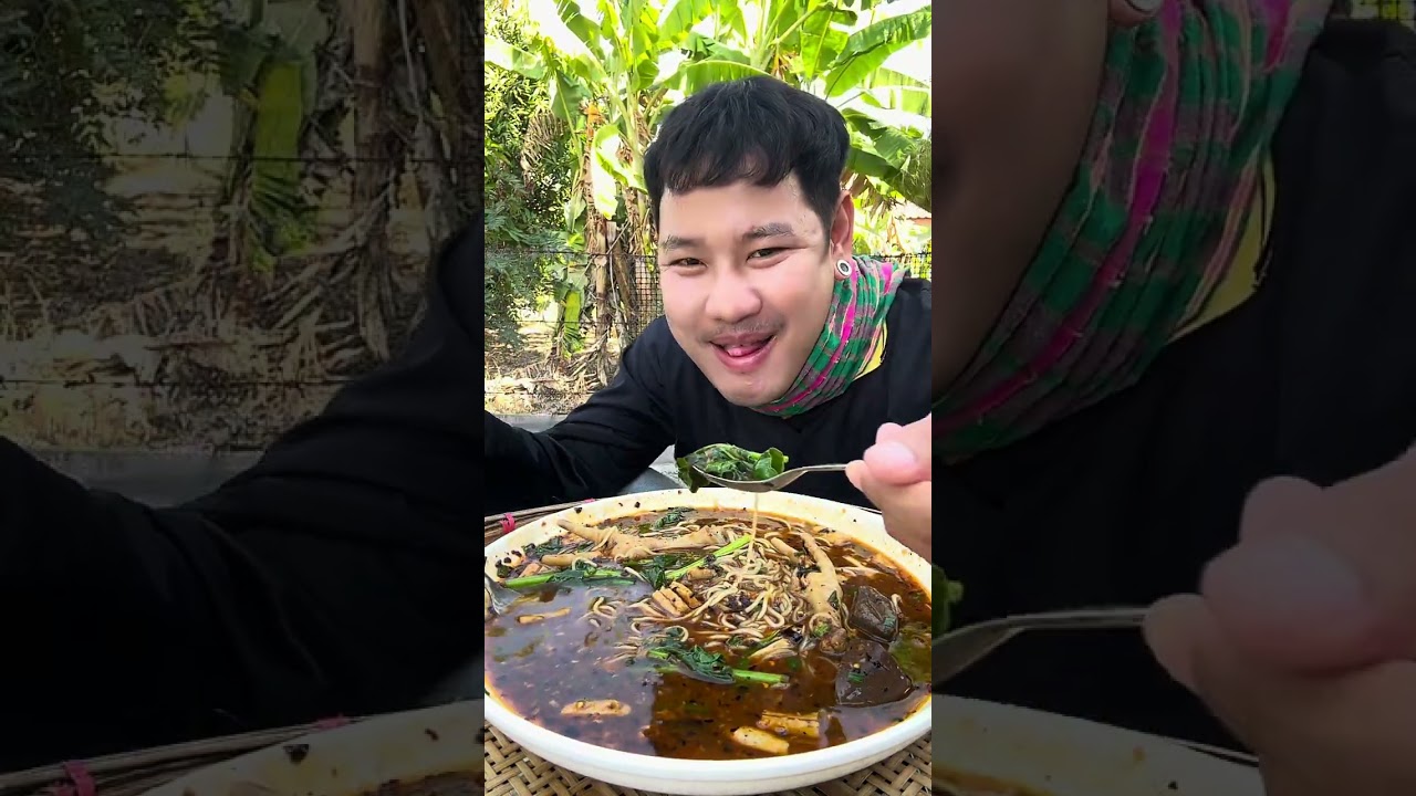 ซดก๋วยจั๊บอุบลร้อนๆ เผ็ดๆ #ปังปอนด์Channel