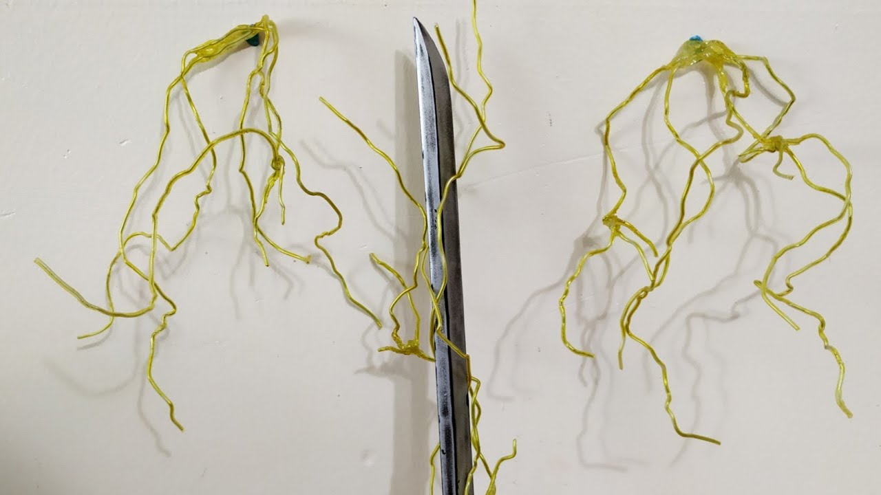 Make your own cheap lightning effect parts for figures and dioramas