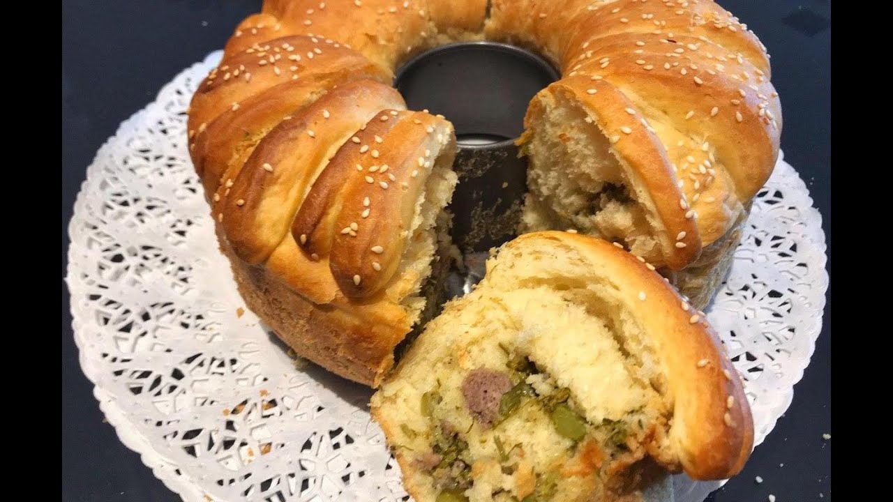 CIAMBELLA SALATA SALSICCIA E FRIARIELLI: UNA DELIZIA A TAVOLA