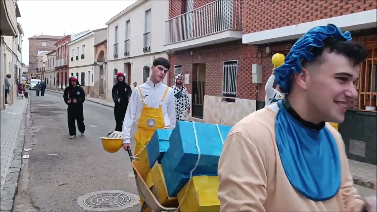 9º PATICIPANTES GRAND TRIKIPRIX DESFILE COMPARSAS SABADO CARNAVAL 2023 CALZADA DE CALATRAVA
