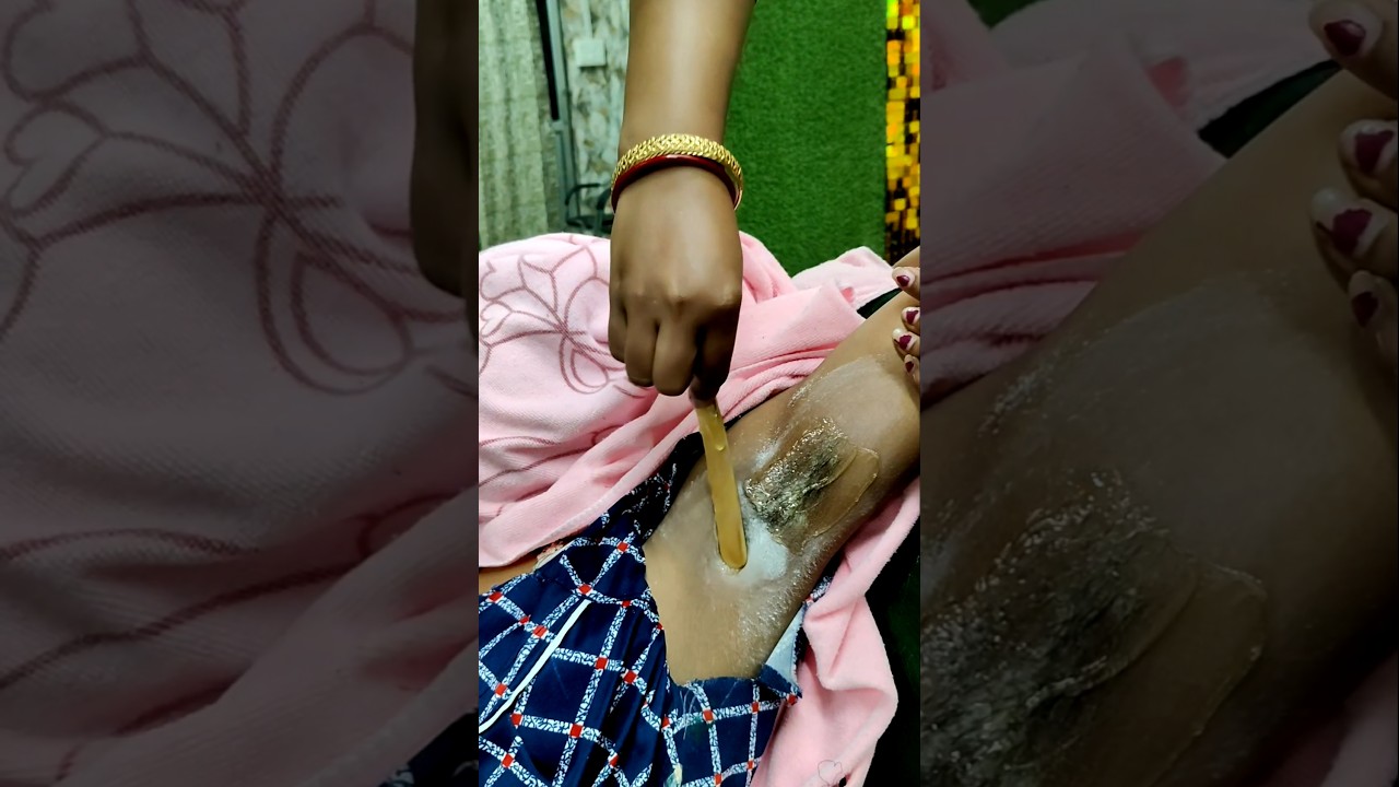 Garmiyon Mein Underarms Kaise Karen#trending #YouTube #short #yt#waxing#cold wax#skin care