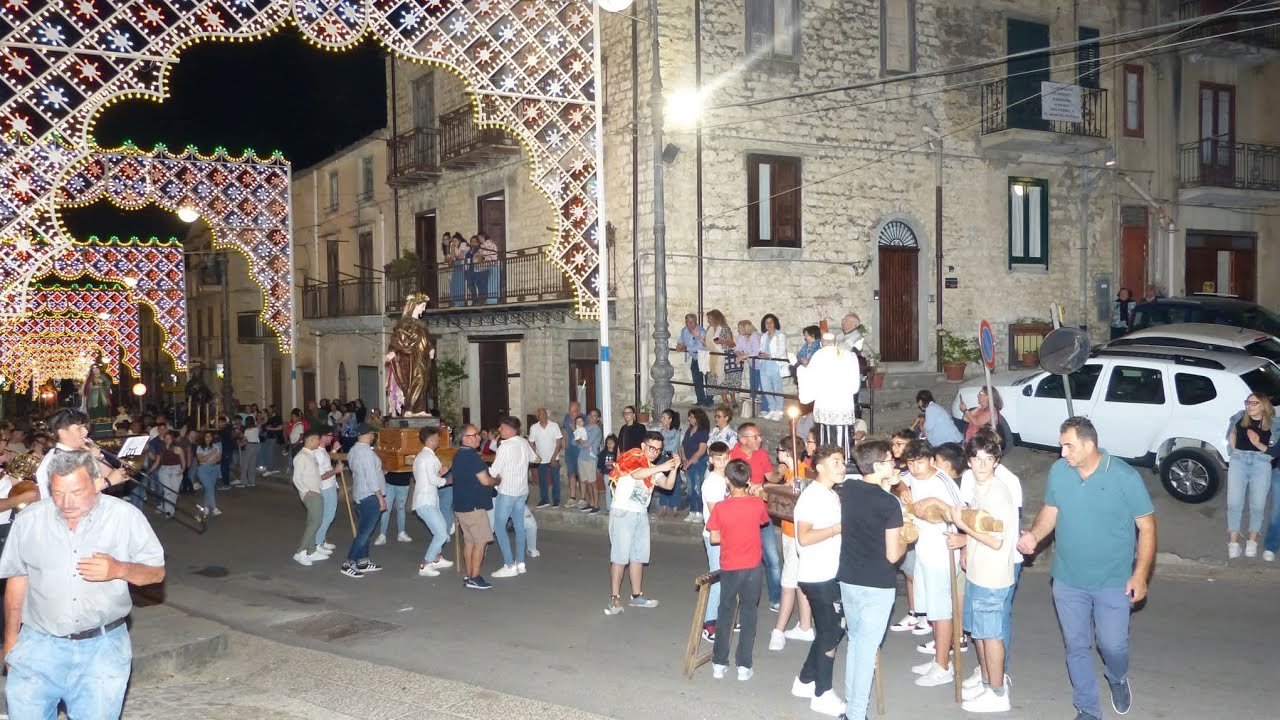 Chiusa Sclafani, vigilia Festa SS. Crocifisso 2025: arrivo dei Santi alla Chiesa di Santa Caterina.